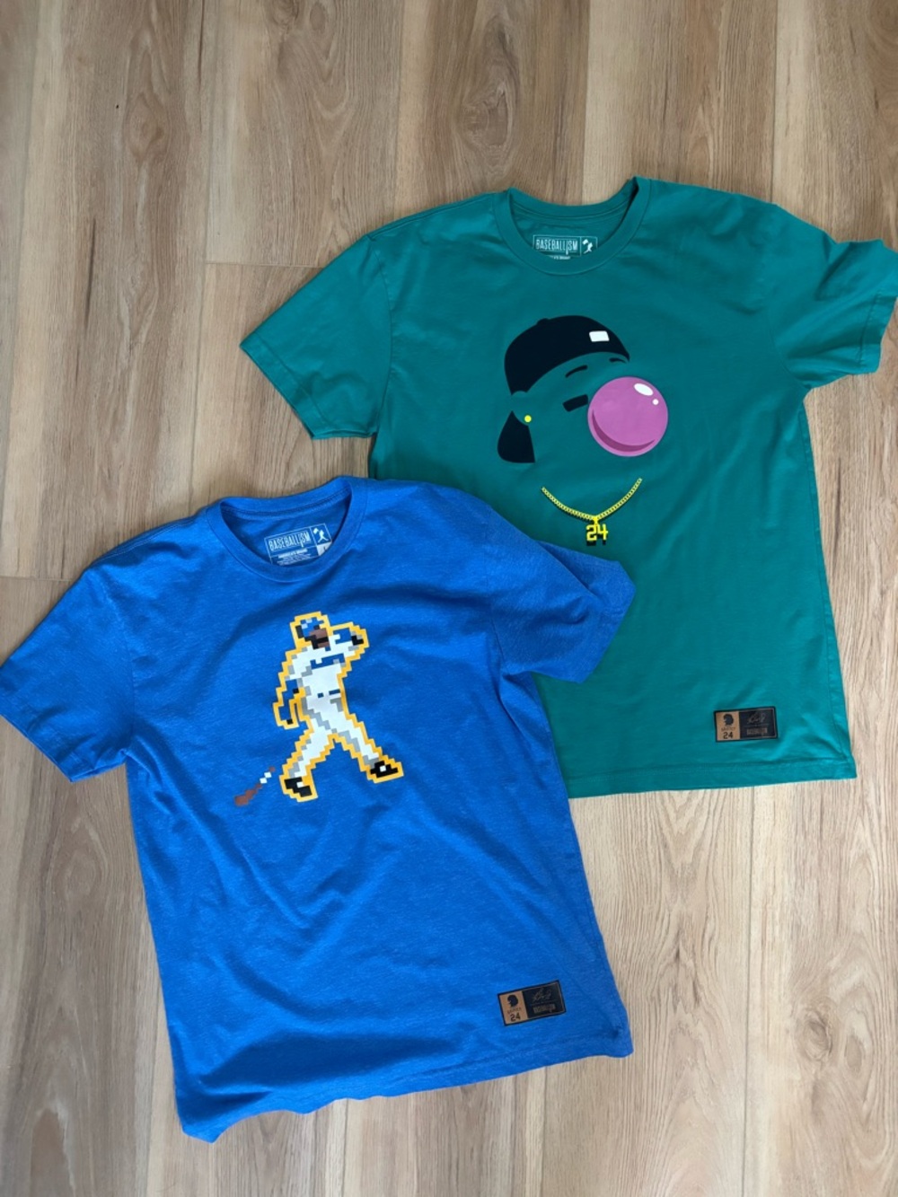 NWOT - Baseballism
Men’s 2 pack Griffey 24 Tee